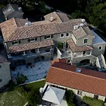 L'abbraccio Della Quercia - 4*