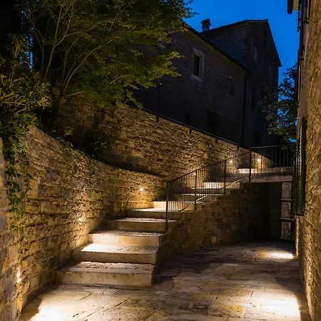 L'abbraccio Della Quercia - Frühstückspension