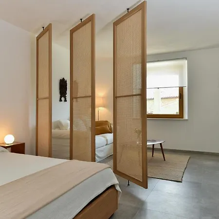 L'abbraccio Della Quercia - 4* Buje