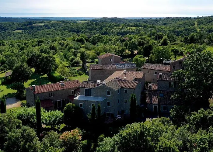 L'abbraccio Della Quercia - Bed & Breakfast